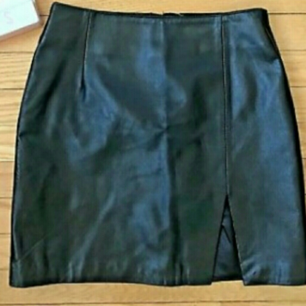 Black leather mini skirt